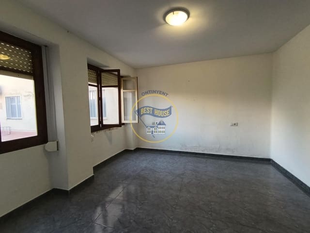 5 soverom Leilighet til salgs i Ontinyent - € 120 000 (Ref: 9748180)