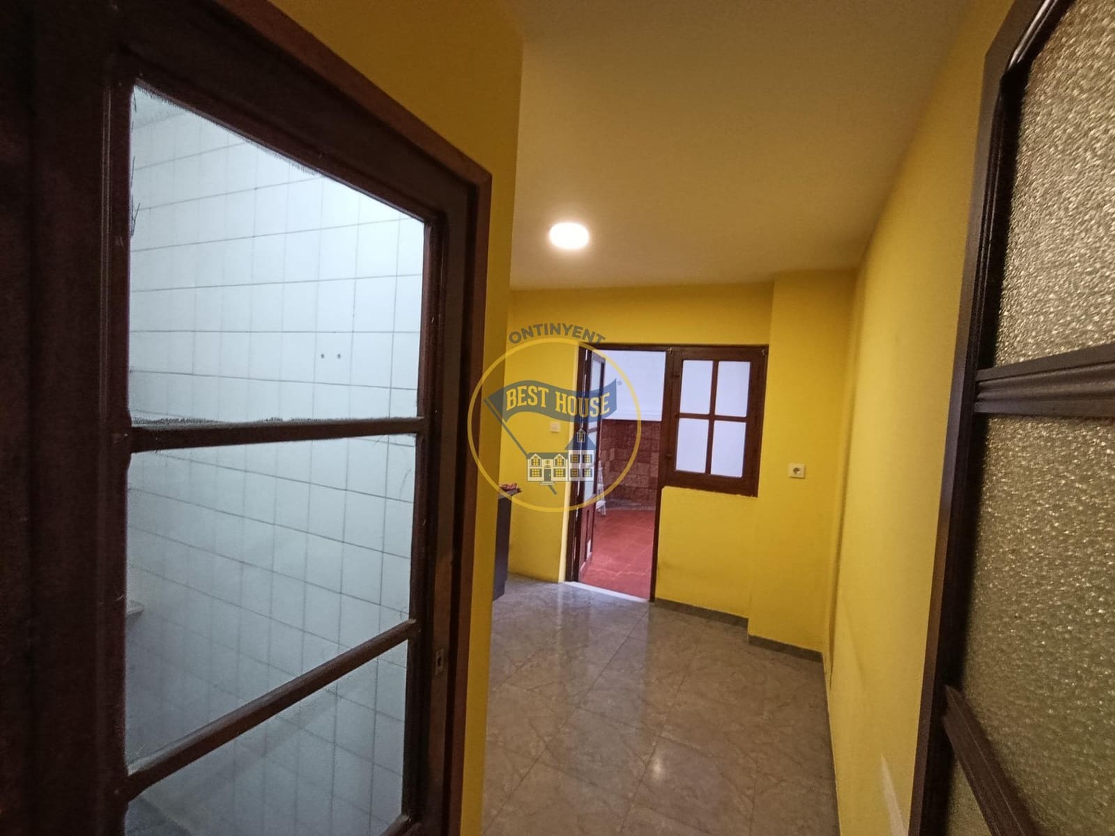 5 bedroom Flat for sale in Ontinyent - € 120,000 (Ref: 9748180)