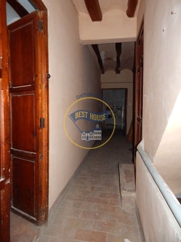 6 soveværelse Byhus til salg i Bocairent - € 45.000 (Ref: 9786814)