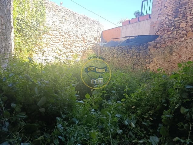 6 soverom Hus til salgs i Bocairent - € 45 000 (Ref: 9786814)