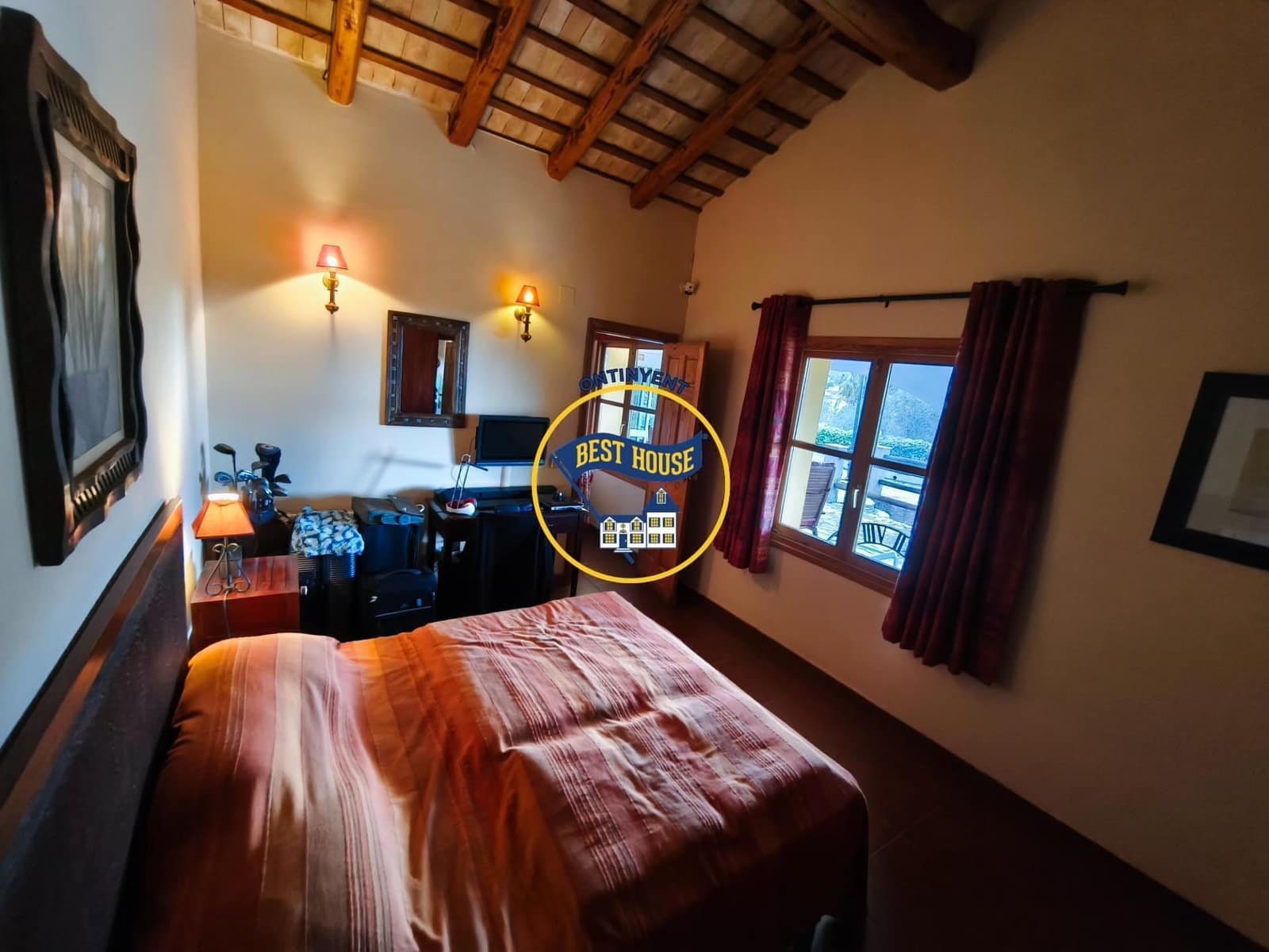 3 bedroom Villa for sale in Ontinyent with pool - € 300,000 (Ref: 9797308)