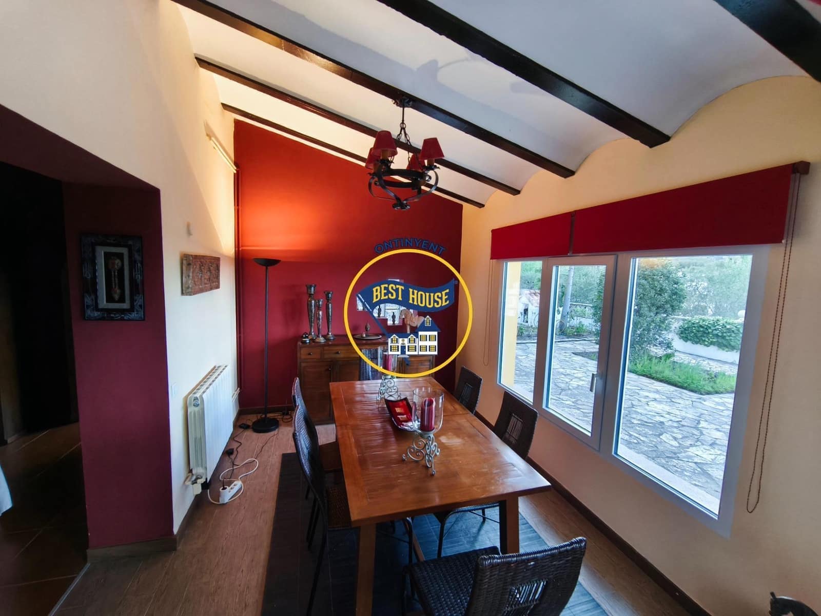 3 bedroom Villa for sale in Ontinyent with pool - € 300,000 (Ref: 9797308)