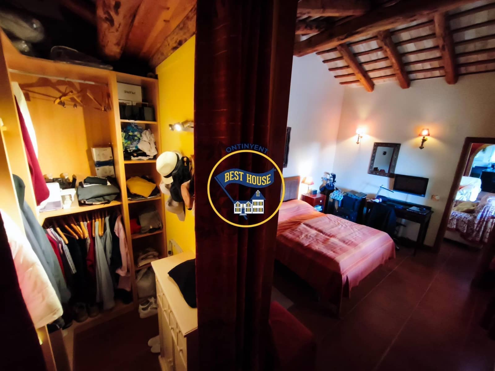 3 bedroom Villa for sale in Ontinyent with pool - € 300,000 (Ref: 9797308)