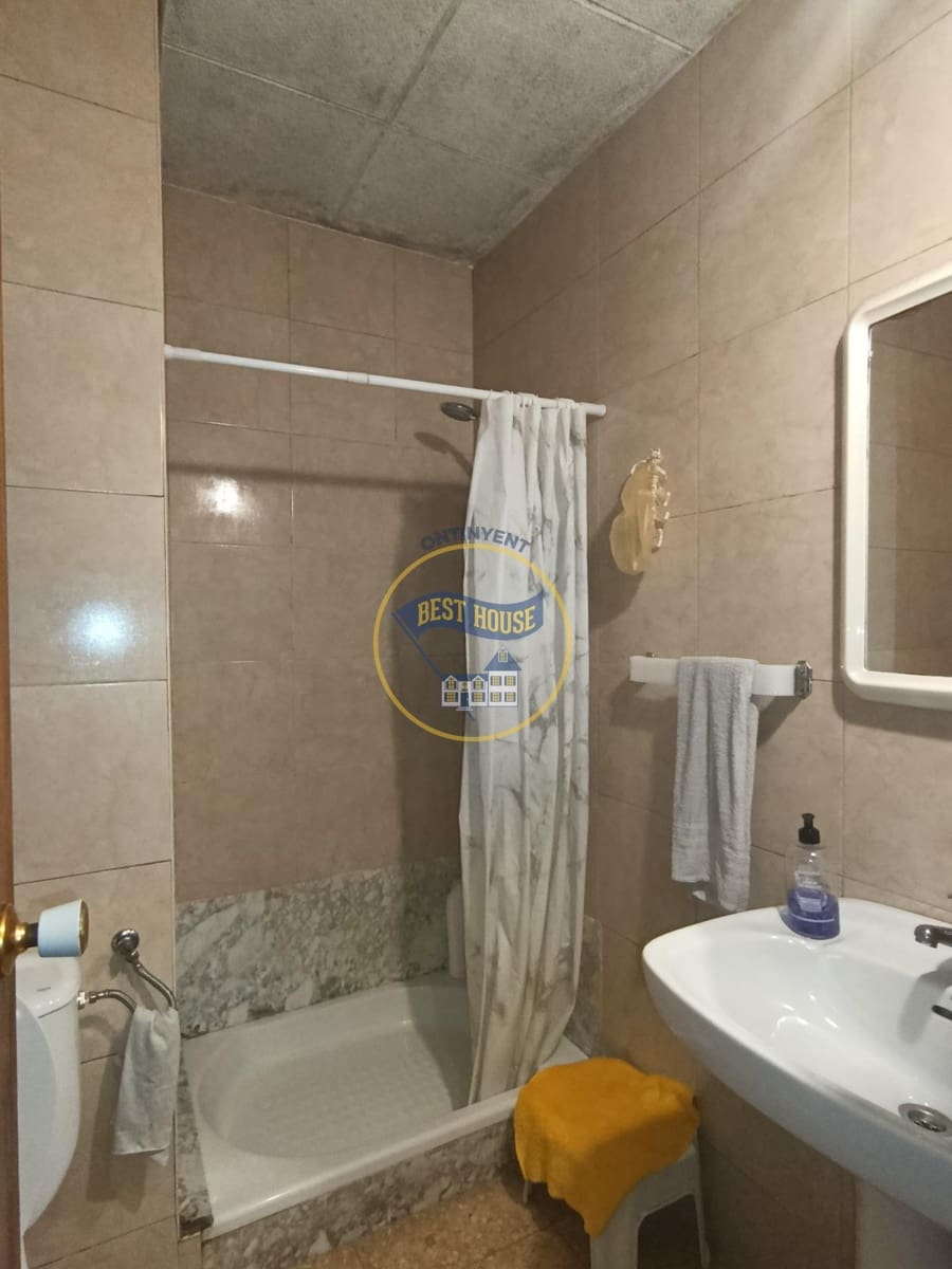 3 sypialnia Mieszkanie na sprzedaż w Ontinyent - 80 000 € (Ref: 9797312)