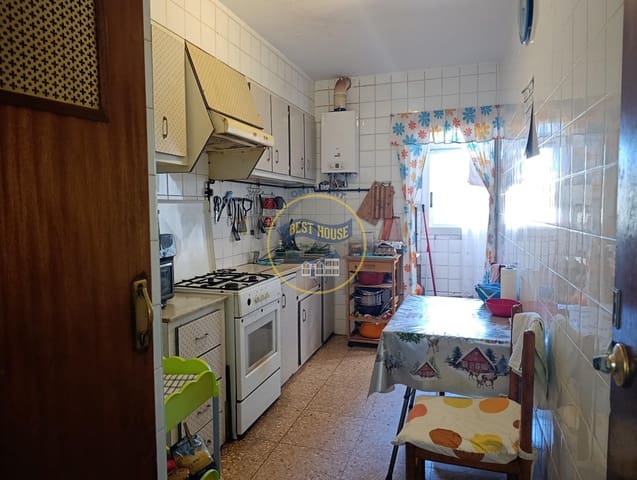 3 sypialnia Mieszkanie na sprzedaż w Ontinyent - 80 000 € (Ref: 9797312)