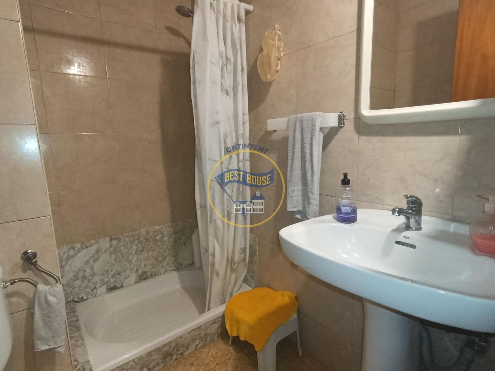 3 sypialnia Mieszkanie na sprzedaż w Ontinyent - 80 000 € (Ref: 9797312)