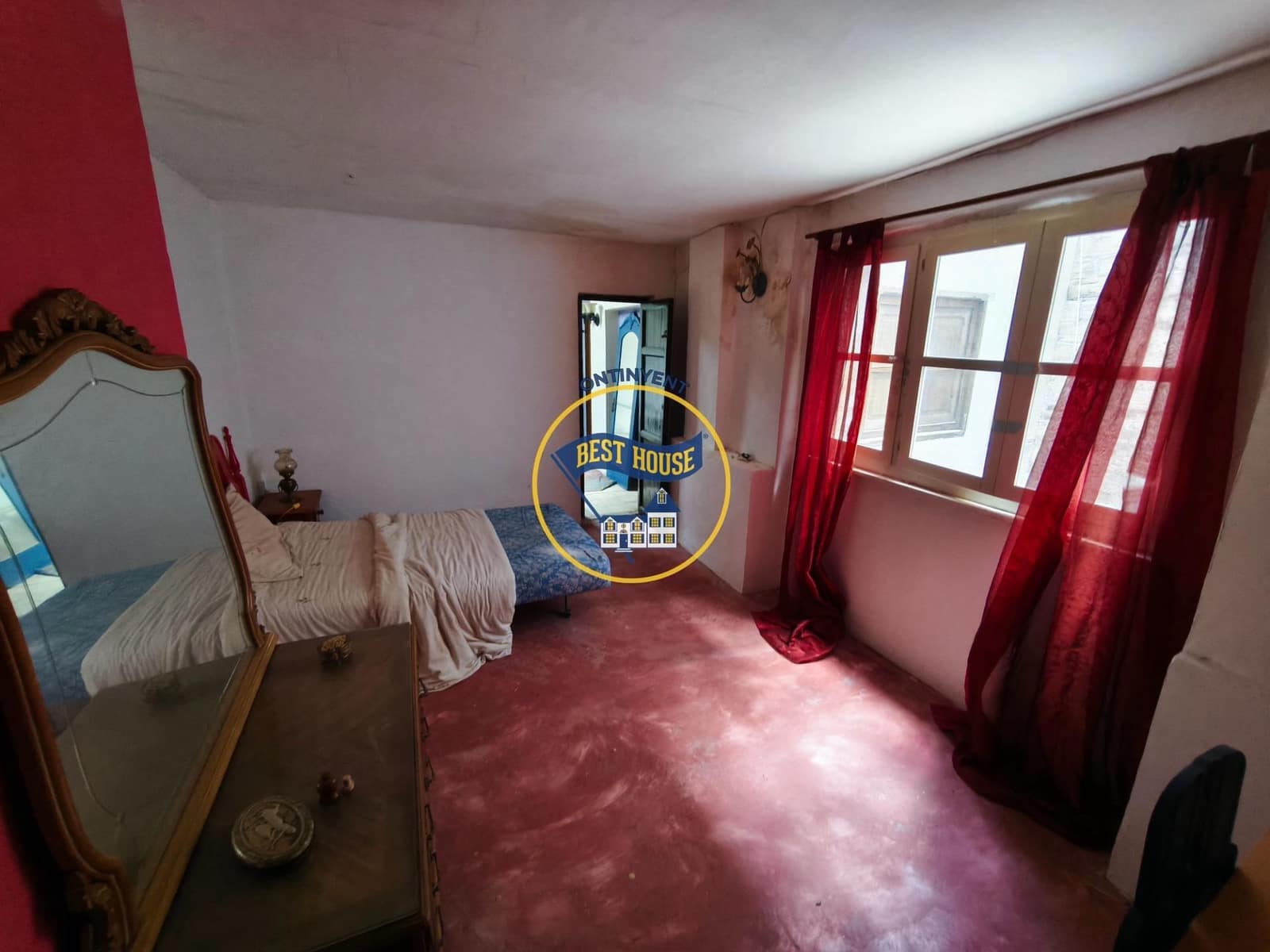 6 bedroom Townhouse for sale in Ontinyent - € 175,000 (Ref: 9797317)