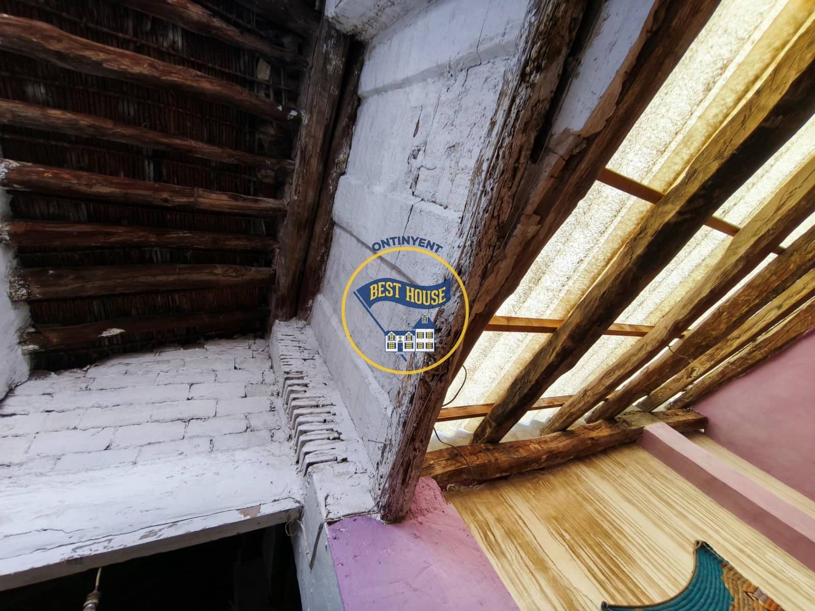 6 bedroom Townhouse for sale in Ontinyent - € 175,000 (Ref: 9797317)