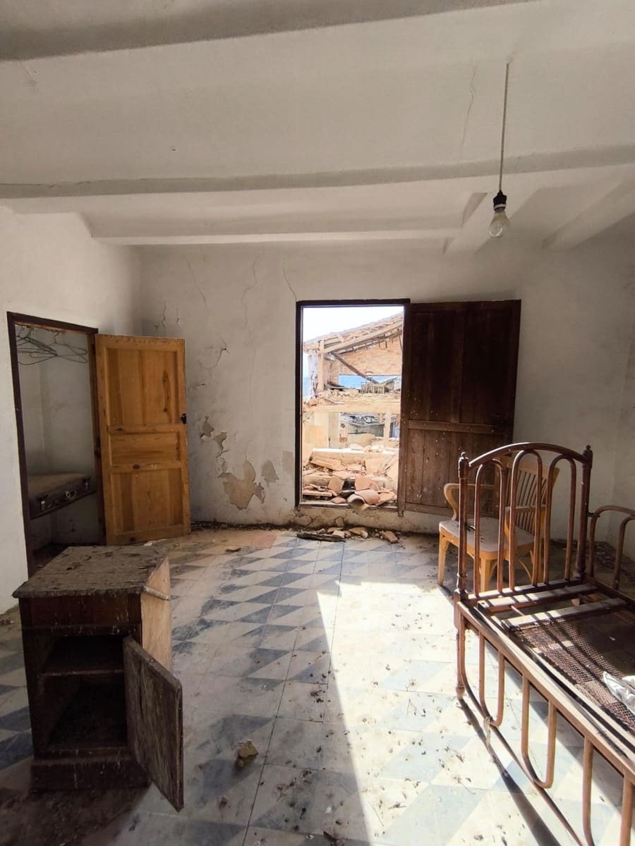 5 soveværelse Finca/Landehus til salg i Ontinyent - € 195.000 (Ref: 9806637)