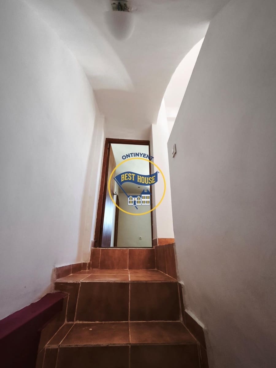 3 soverom Hus til salgs i Ontinyent - € 89 000 (Ref: 9851944)
