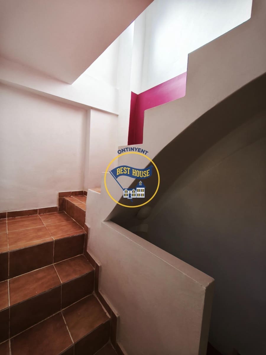 3 soverom Hus til salgs i Ontinyent - € 89 000 (Ref: 9851944)