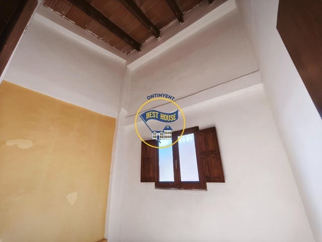 3 soverom Hus til salgs i Ontinyent - € 89 000 (Ref: 9851944)
