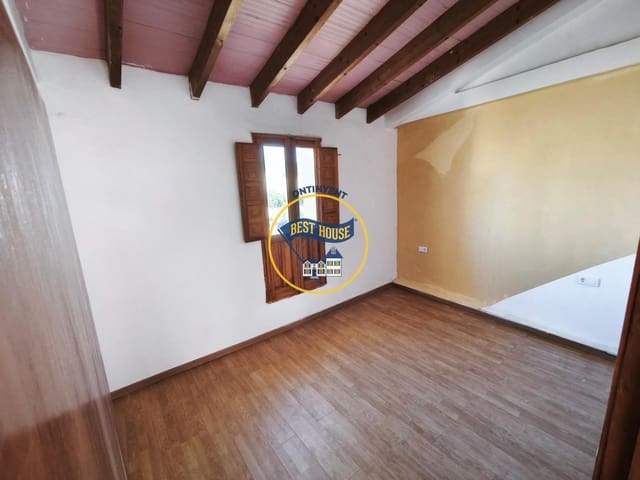 3 soverom Hus til salgs i Ontinyent - € 89 000 (Ref: 9851944)