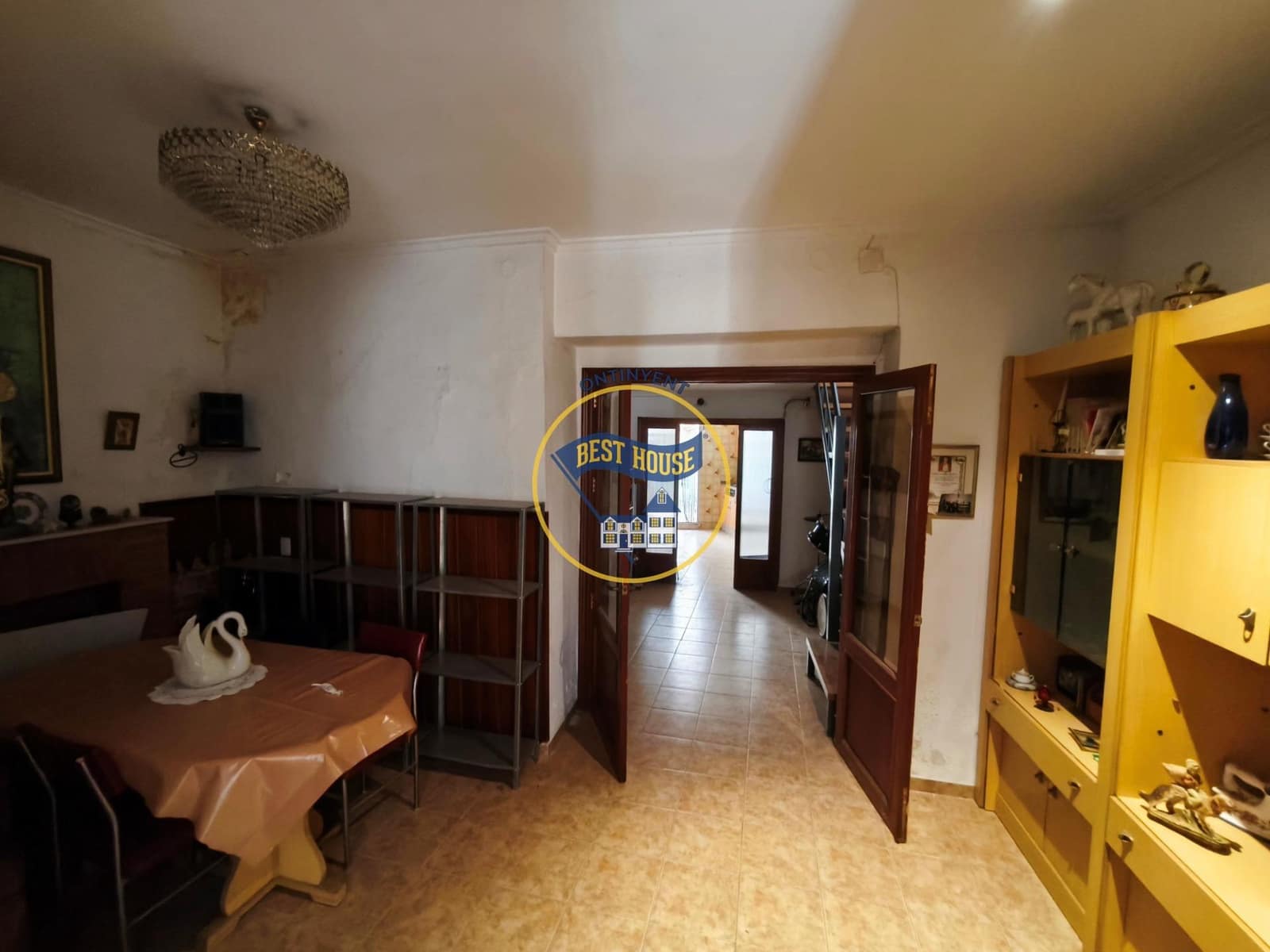 4 bedroom Townhouse for sale in Muro de Alcoy - € 52,000 (Ref: 9860274)
