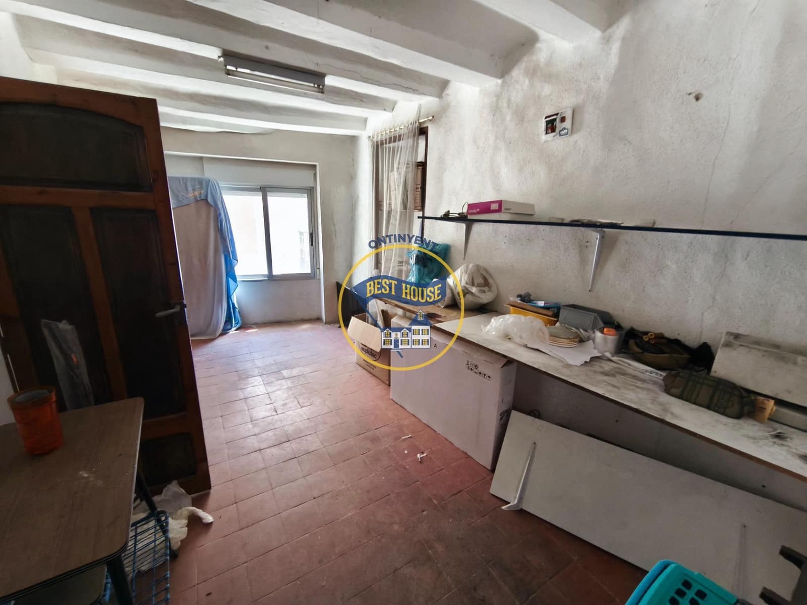 4 bedroom Townhouse for sale in Muro de Alcoy - € 52,000 (Ref: 9860274)