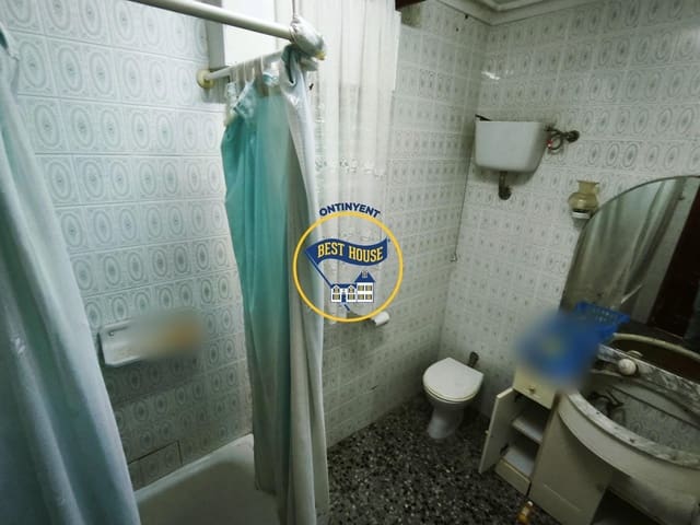 Chalet de 3 habitaciones en Ontinyent en venta con piscina garaje - 165.000 € (Ref: 9867141)