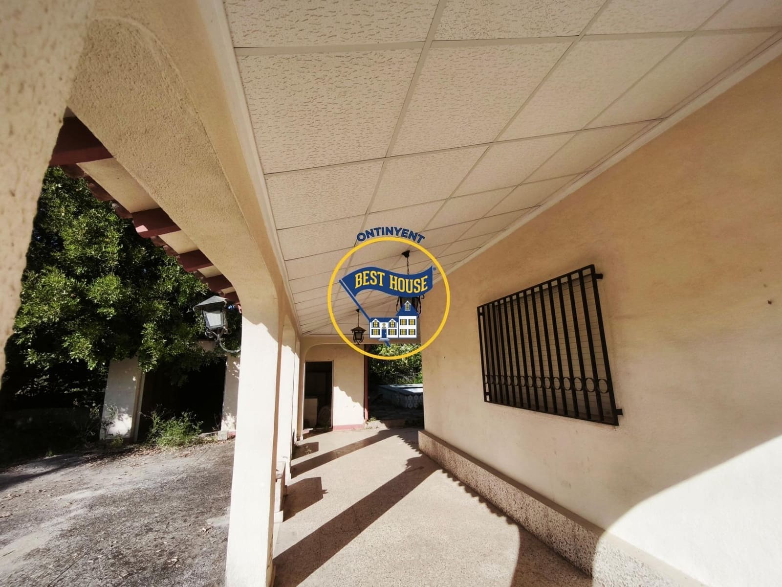 3 bedroom Villa for sale in Ontinyent with pool garage - € 165,000 (Ref: 9867141)