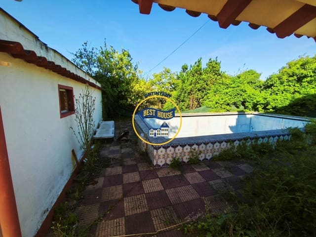 Chalet de 3 habitaciones en Ontinyent en venta con piscina garaje - 165.000 € (Ref: 9867141)
