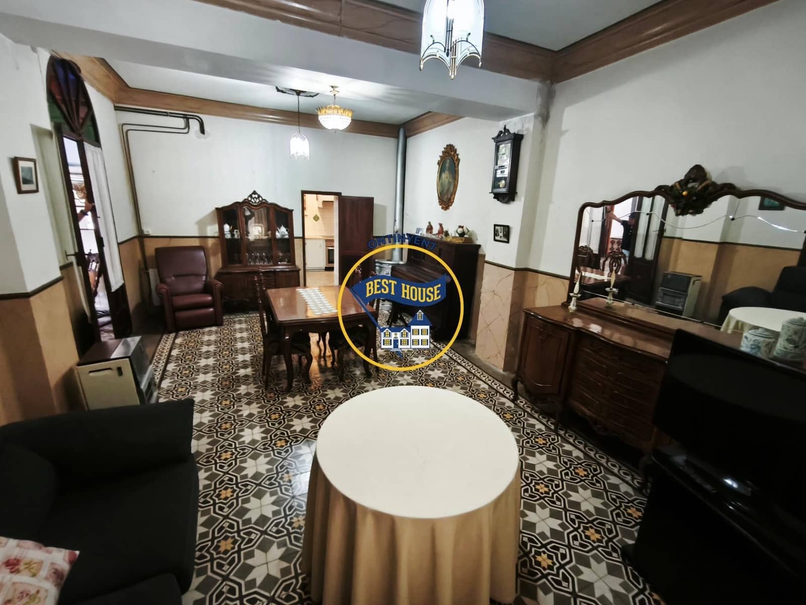 5 slaapkamer Huis te koop in Belgida - € 110.000 (Ref: 9885015)