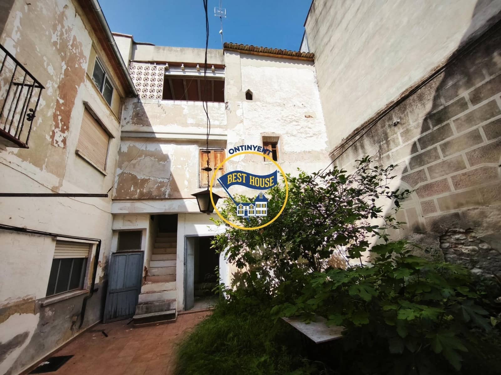 5 slaapkamer Huis te koop in Belgida - € 110.000 (Ref: 9885015)
