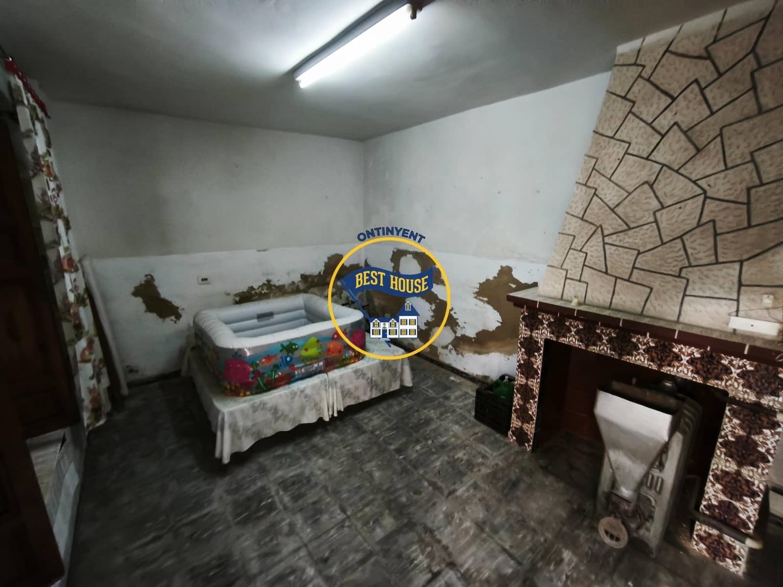5 slaapkamer Huis te koop in Belgida - € 110.000 (Ref: 9885015)