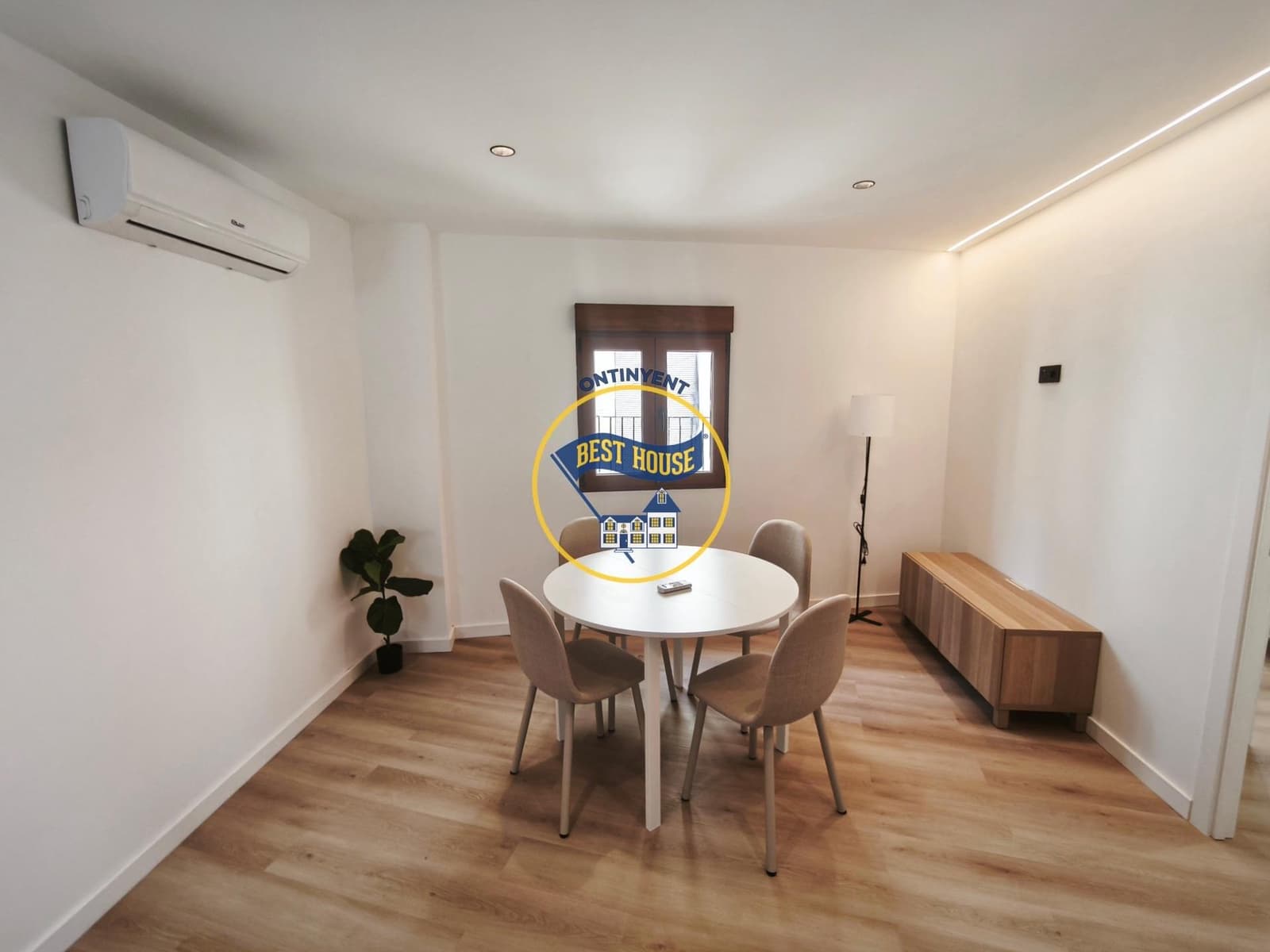 2 sovrum Lägenhet till salu i Ontinyent - 100 000 € (Ref: 9894070)
