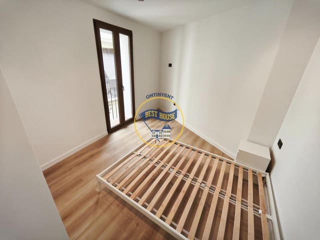 2 quarto Apartamento para venda em Ontinyent - 100 000 € (Ref: 9894071)