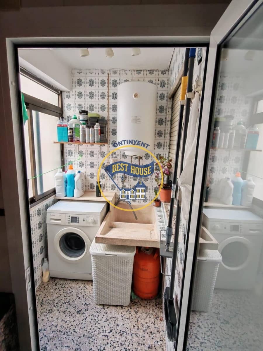 3 soveværelse Lejlighed til salg i Ontinyent - € 110.000 (Ref: 9899024)