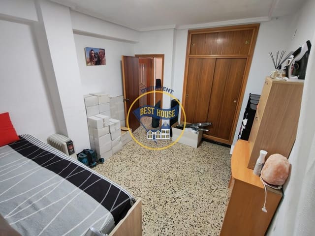 3 soveværelse Lejlighed til salg i Ontinyent - € 110.000 (Ref: 9899024)