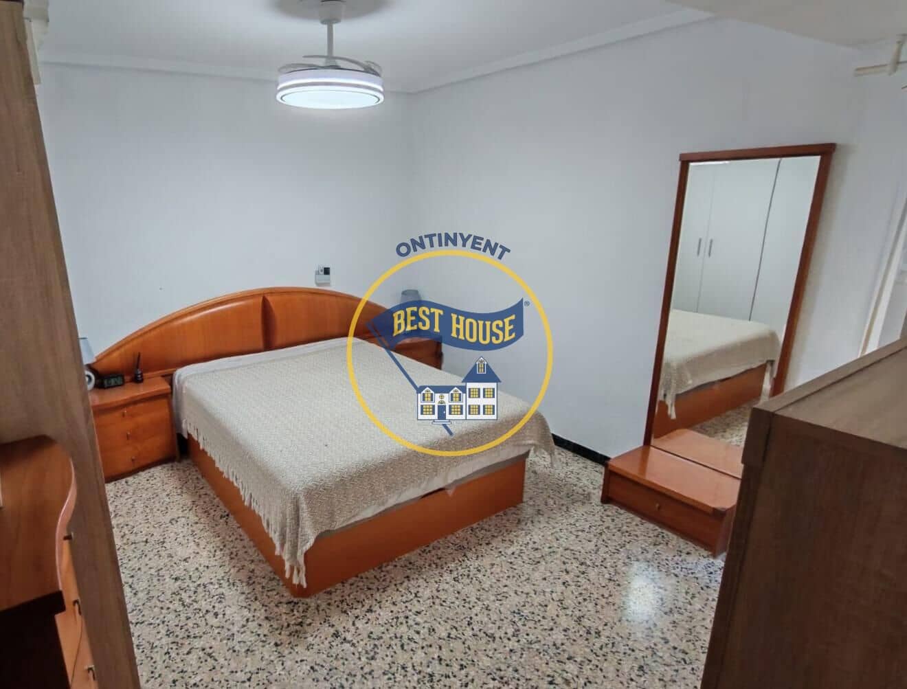 3 soveværelse Lejlighed til salg i Ontinyent - € 110.000 (Ref: 9899024)
