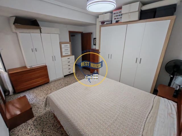 3 soveværelse Lejlighed til salg i Ontinyent - € 110.000 (Ref: 9899024)