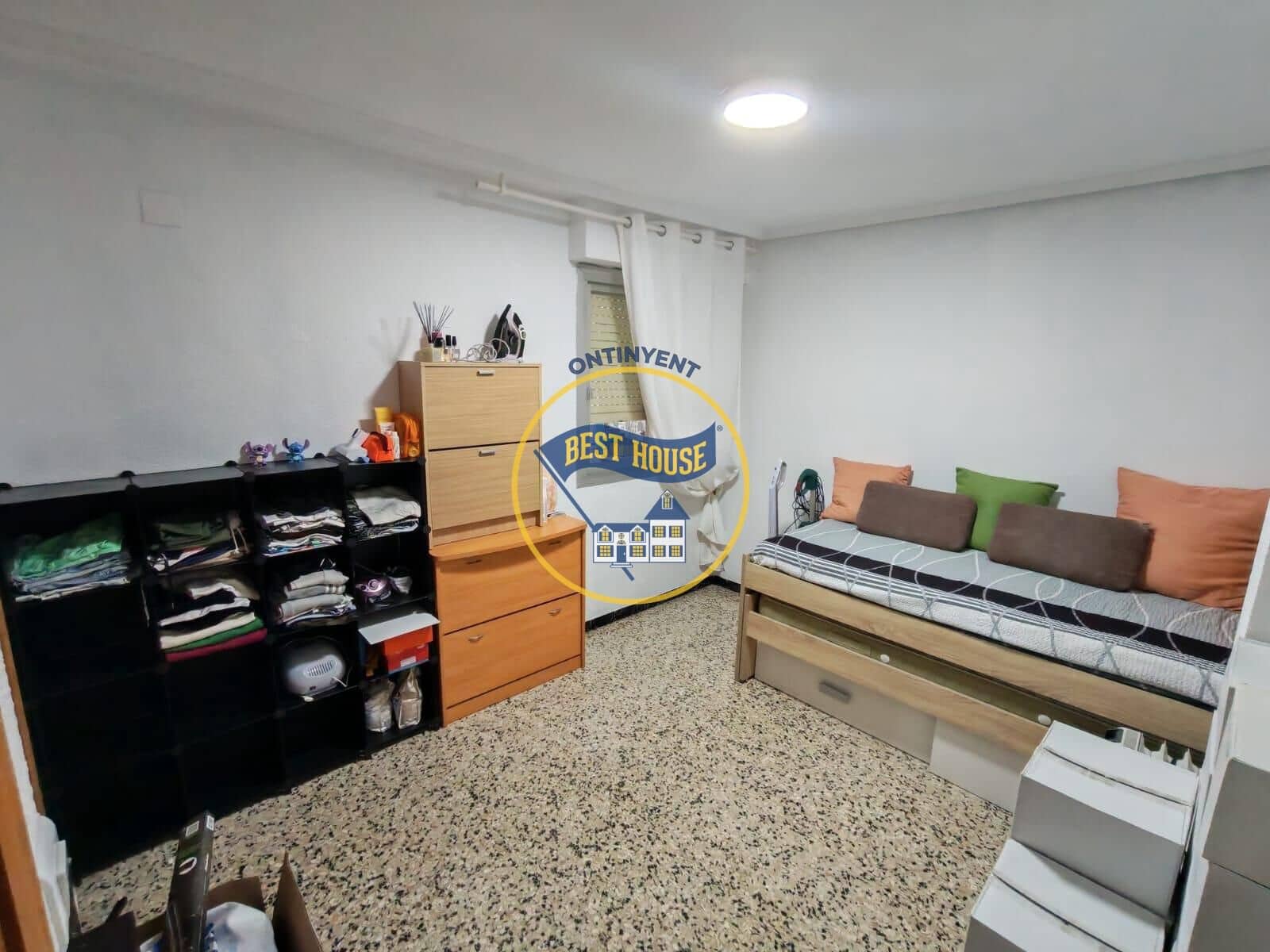 3 soveværelse Lejlighed til salg i Ontinyent - € 110.000 (Ref: 9899024)