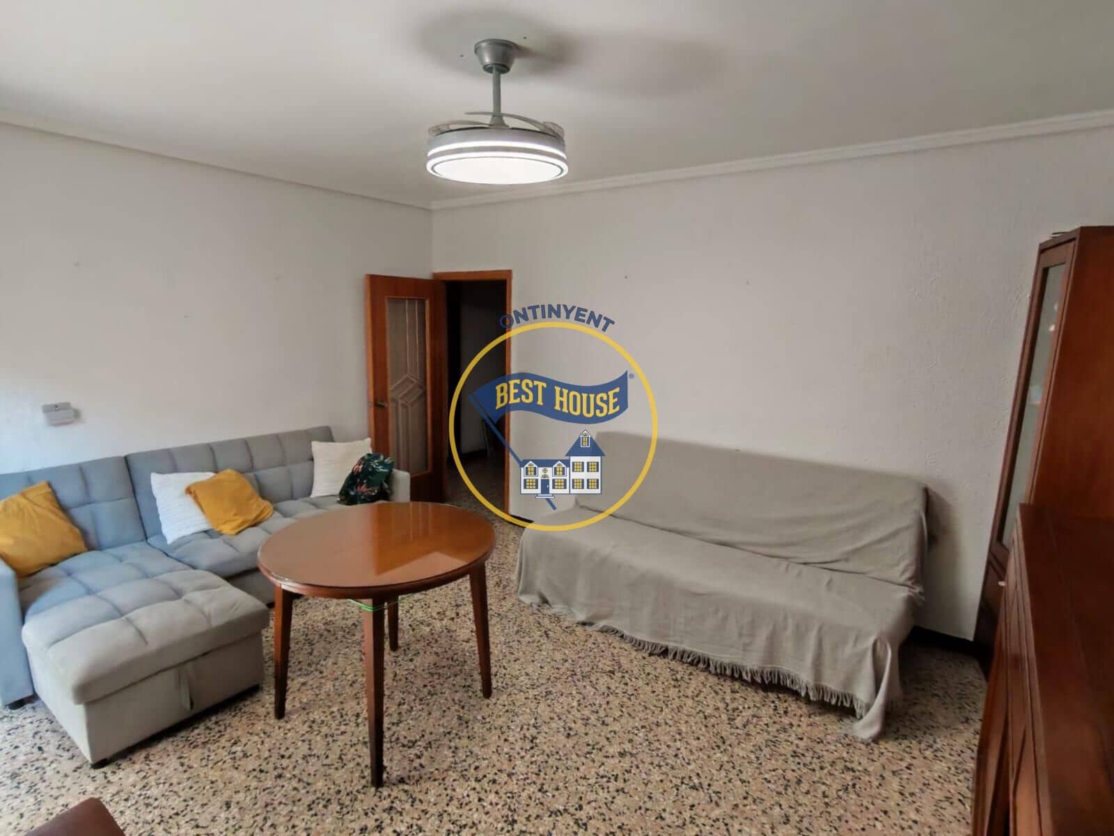 3 soveværelse Lejlighed til salg i Ontinyent - € 110.000 (Ref: 9899024)