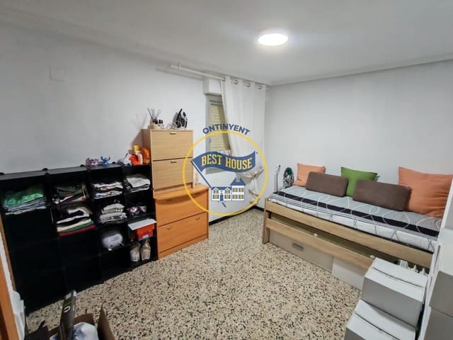 3 soveværelse Lejlighed til salg i Ontinyent - € 110.000 (Ref: 9899024)