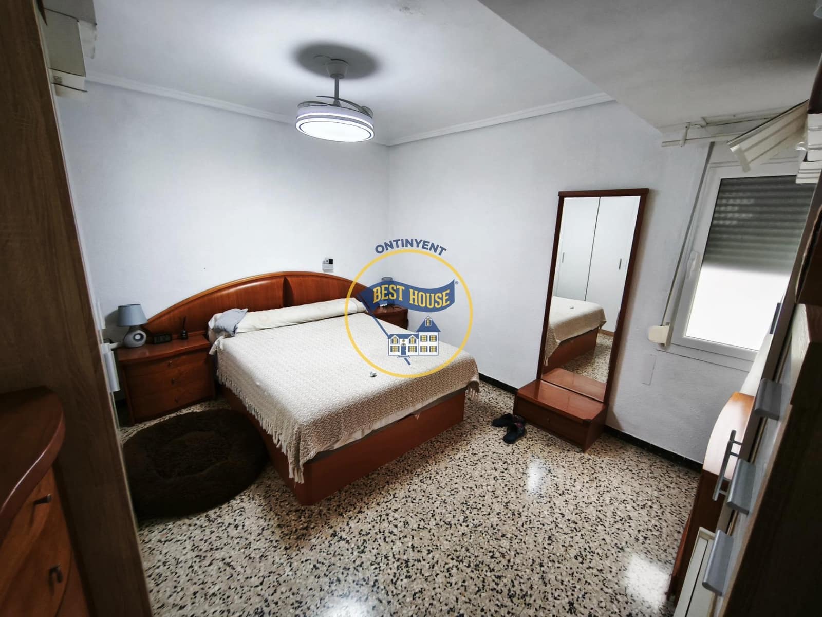 3 soveværelse Lejlighed til salg i Ontinyent - € 110.000 (Ref: 9899024)