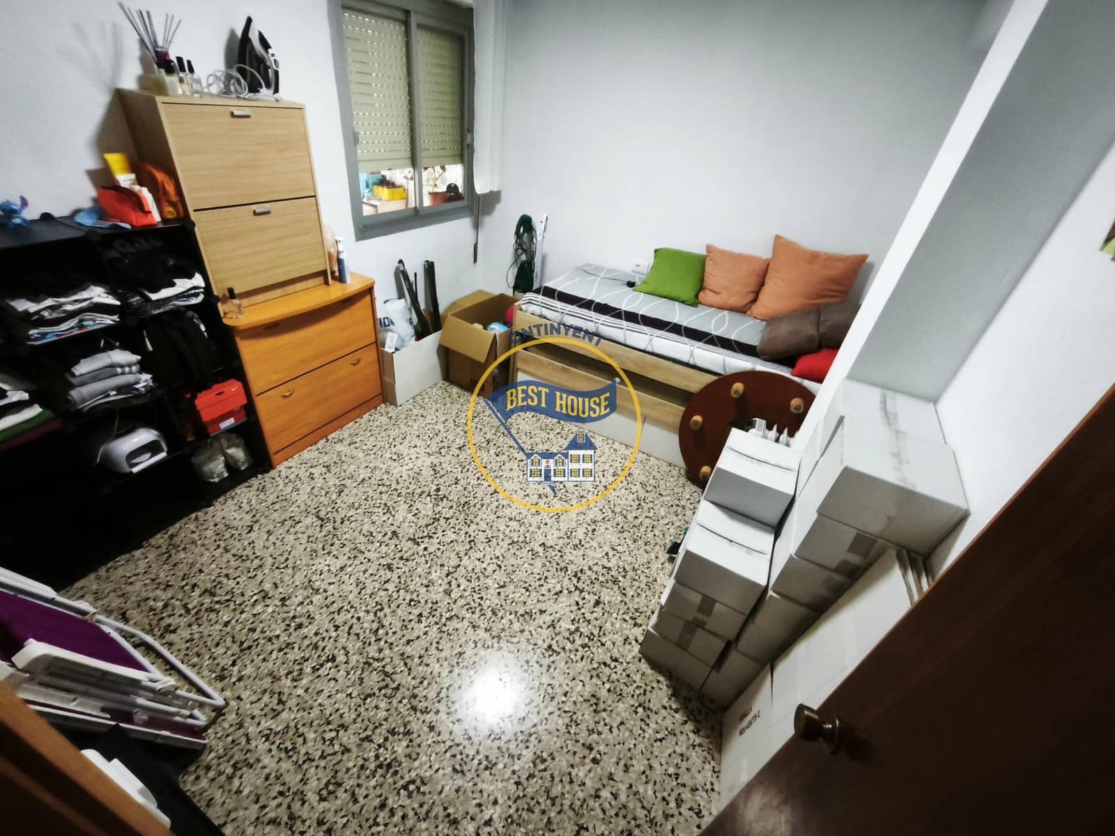 3 soveværelse Lejlighed til salg i Ontinyent - € 110.000 (Ref: 9899024)