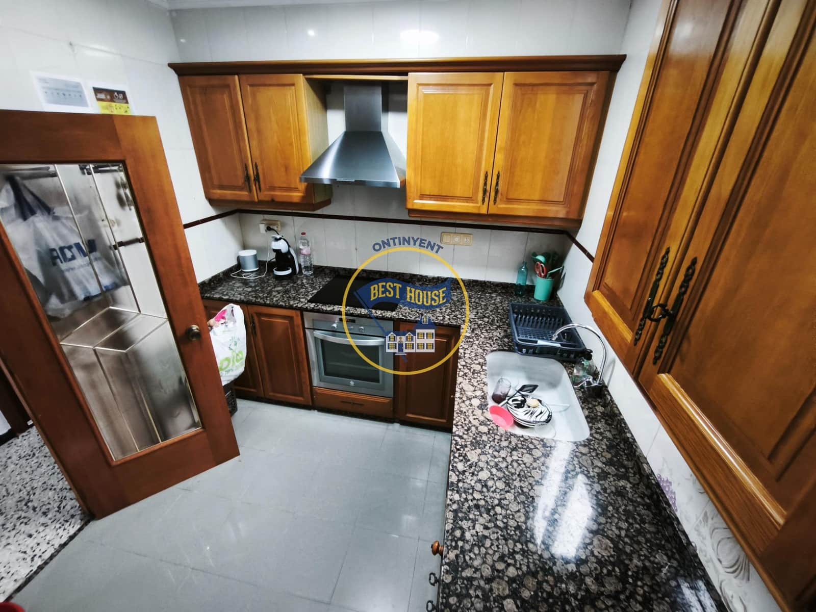 3 soveværelse Lejlighed til salg i Ontinyent - € 110.000 (Ref: 9899024)