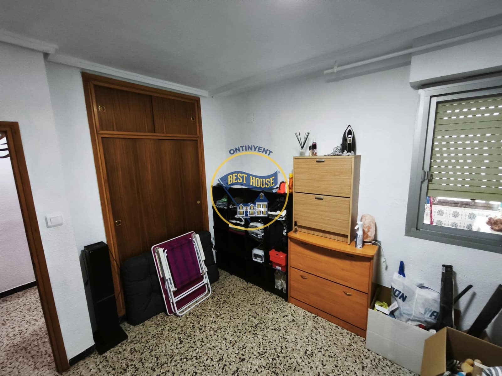 3 soveværelse Lejlighed til salg i Ontinyent - € 110.000 (Ref: 9899024)
