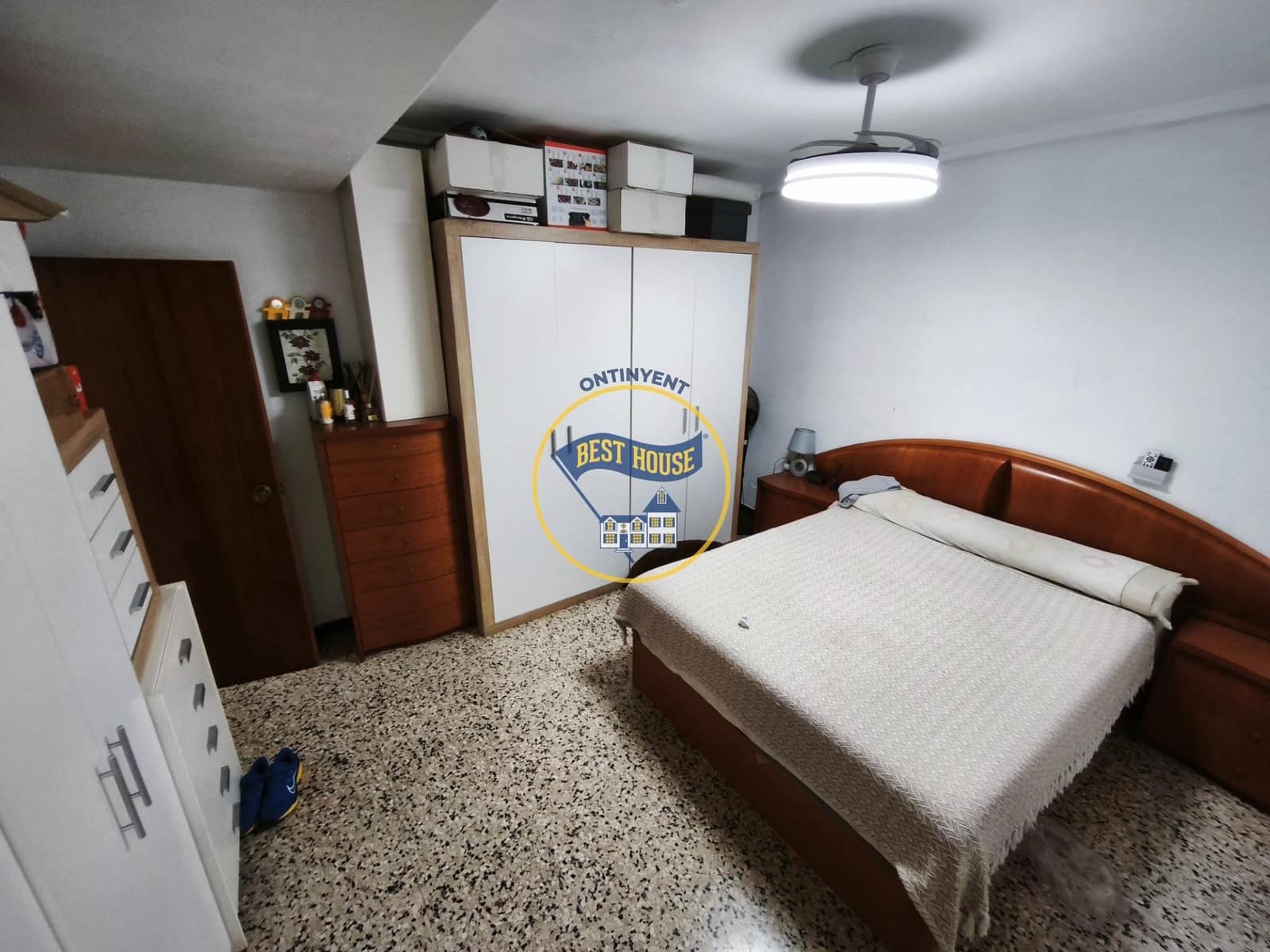 3 soveværelse Lejlighed til salg i Ontinyent - € 110.000 (Ref: 9899024)