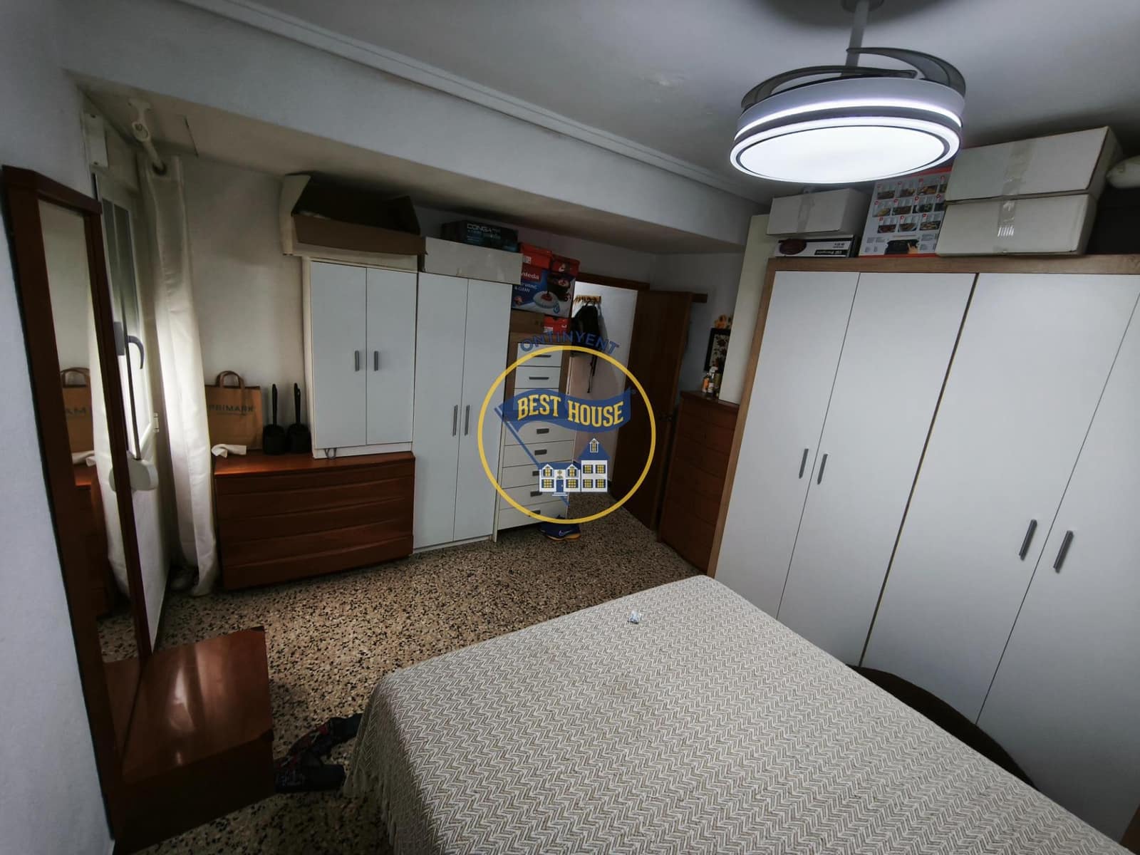 3 soveværelse Lejlighed til salg i Ontinyent - € 110.000 (Ref: 9899024)