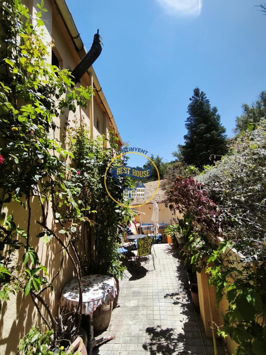 4 slaapkamer Villa te koop in Alcoy / Alcoi - € 198.000 (Ref: 9913338)