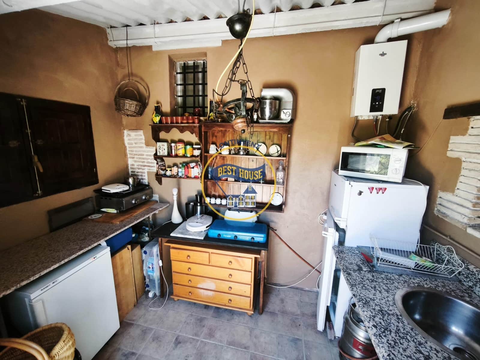 4 slaapkamer Villa te koop in Alcoy / Alcoi - € 198.000 (Ref: 9913338)