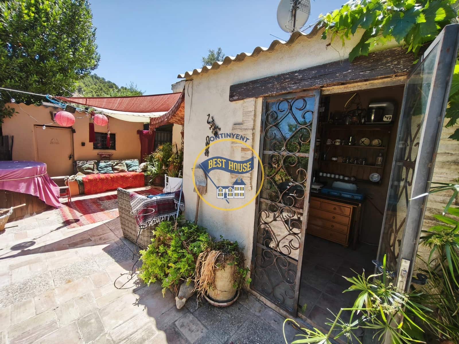 4 slaapkamer Villa te koop in Alcoy / Alcoi - € 198.000 (Ref: 9913338)