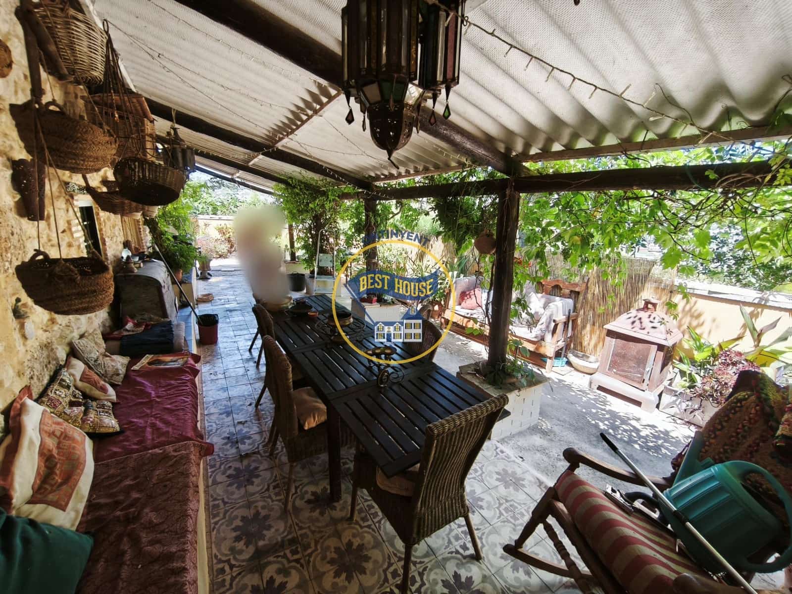 4 slaapkamer Villa te koop in Alcoy / Alcoi - € 198.000 (Ref: 9913338)
