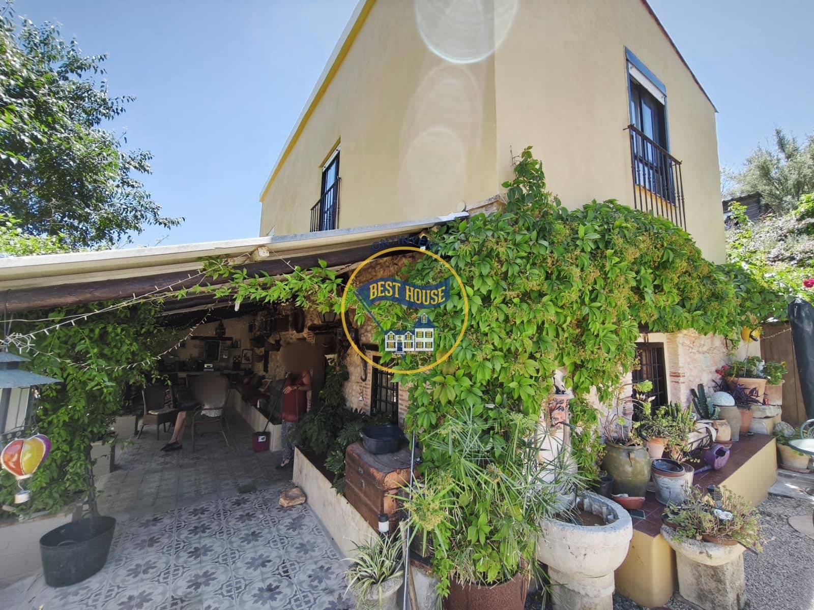 4 slaapkamer Villa te koop in Alcoy / Alcoi - € 198.000 (Ref: 9913338)