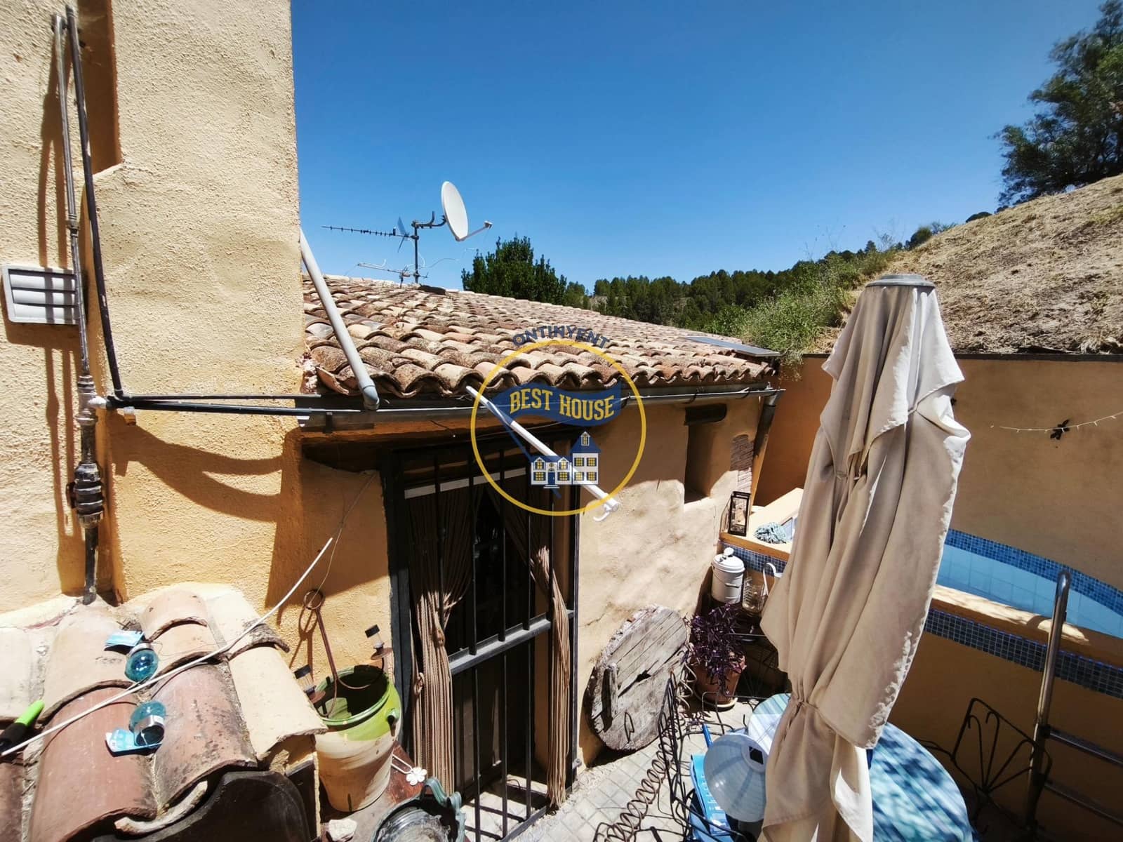 4 slaapkamer Villa te koop in Alcoy / Alcoi - € 198.000 (Ref: 9913338)