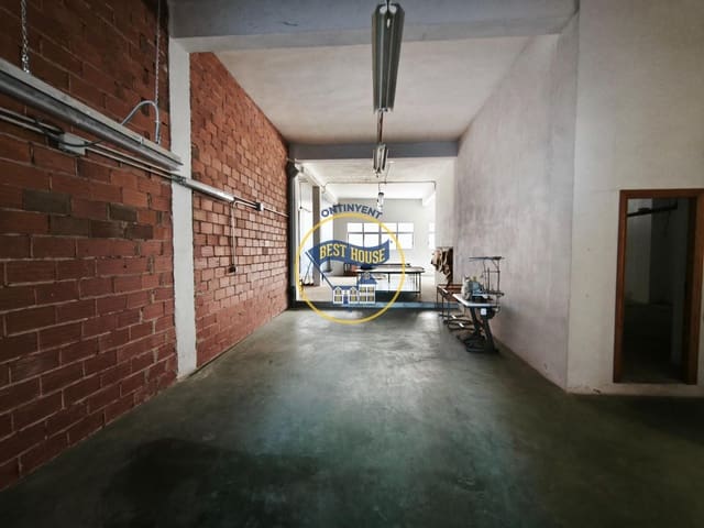 Comercial para venda em Ontinyent - 260 000 € (Ref: 9924739)