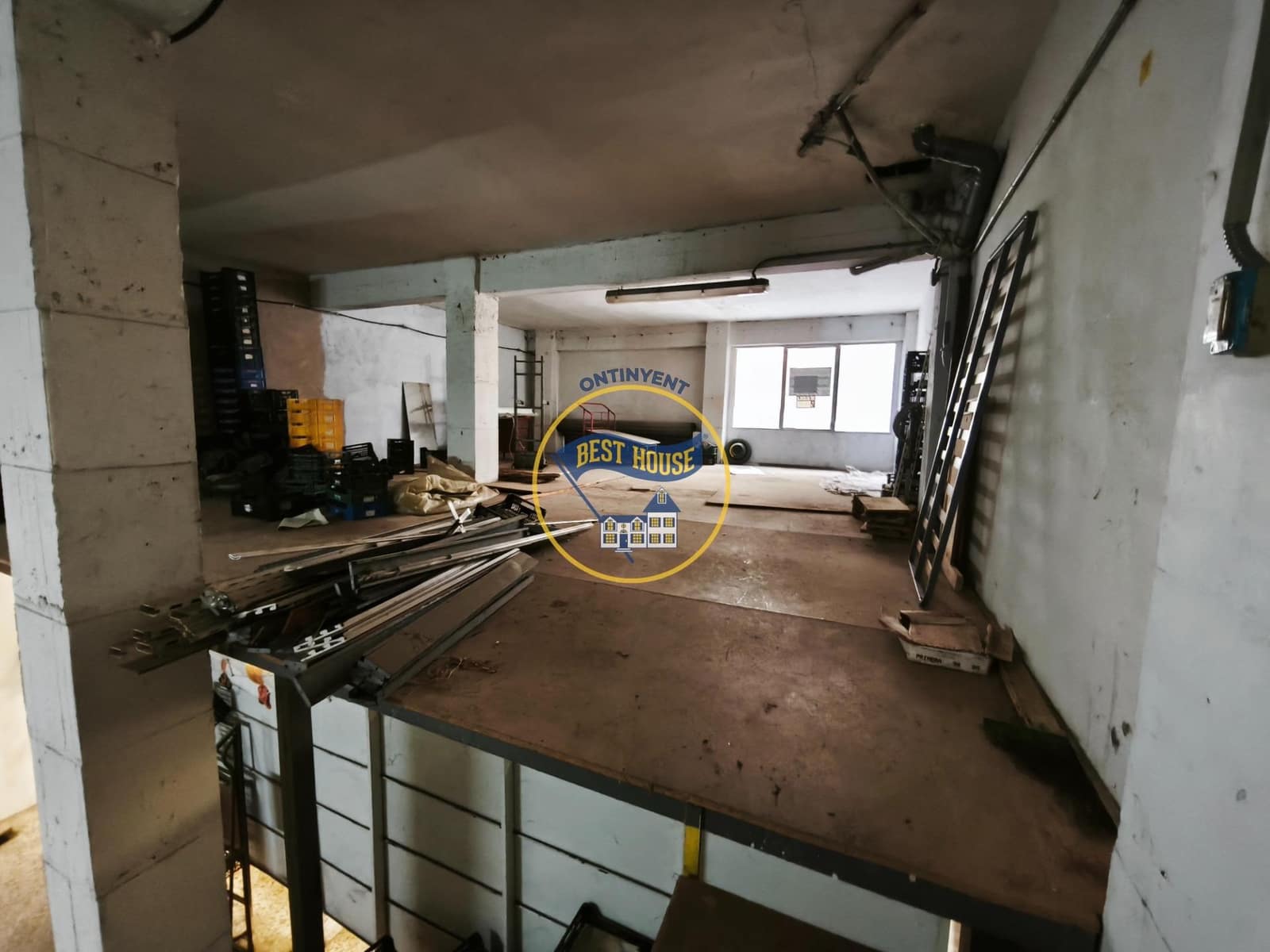 Commercial for sale in Bocairent - € 69,000 (Ref: 9924741)