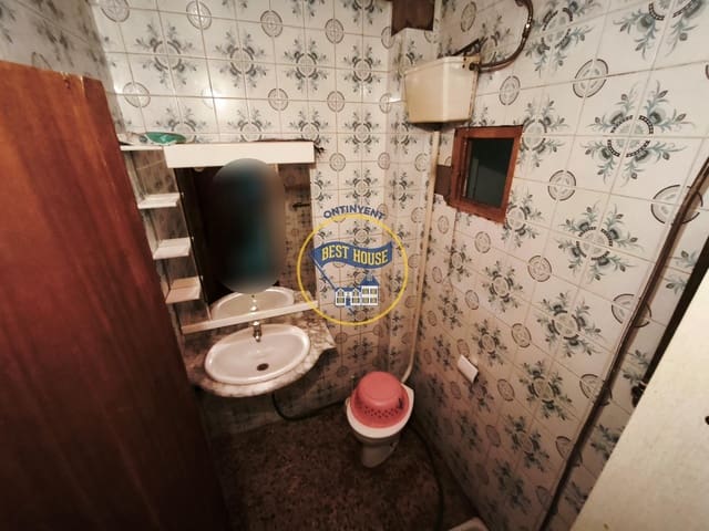 Kommersiell til salgs i Bocairent - € 69 000 (Ref: 9924741)
