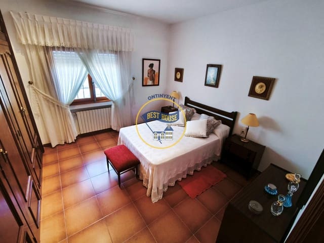 4 Zimmer Villa zu verkaufen in Ontinyent mit Pool - 570.000 € (Ref: 9938363)